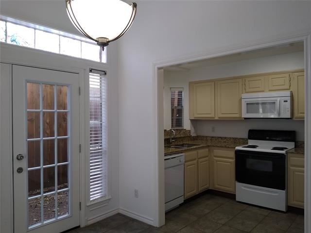 3605 Brown Street - Photo 7