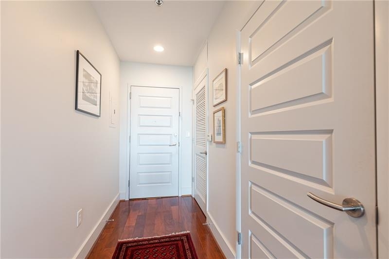 1080 Peachtree Street Ne - Photo 8