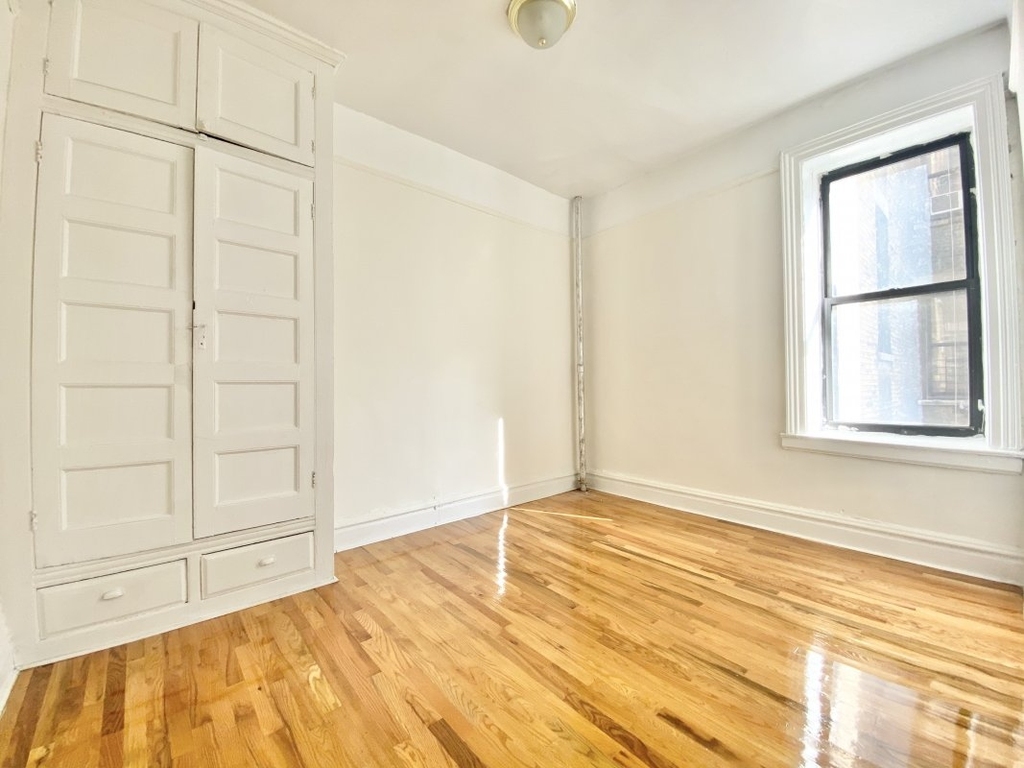 516 West 143rd Street - Photo 5