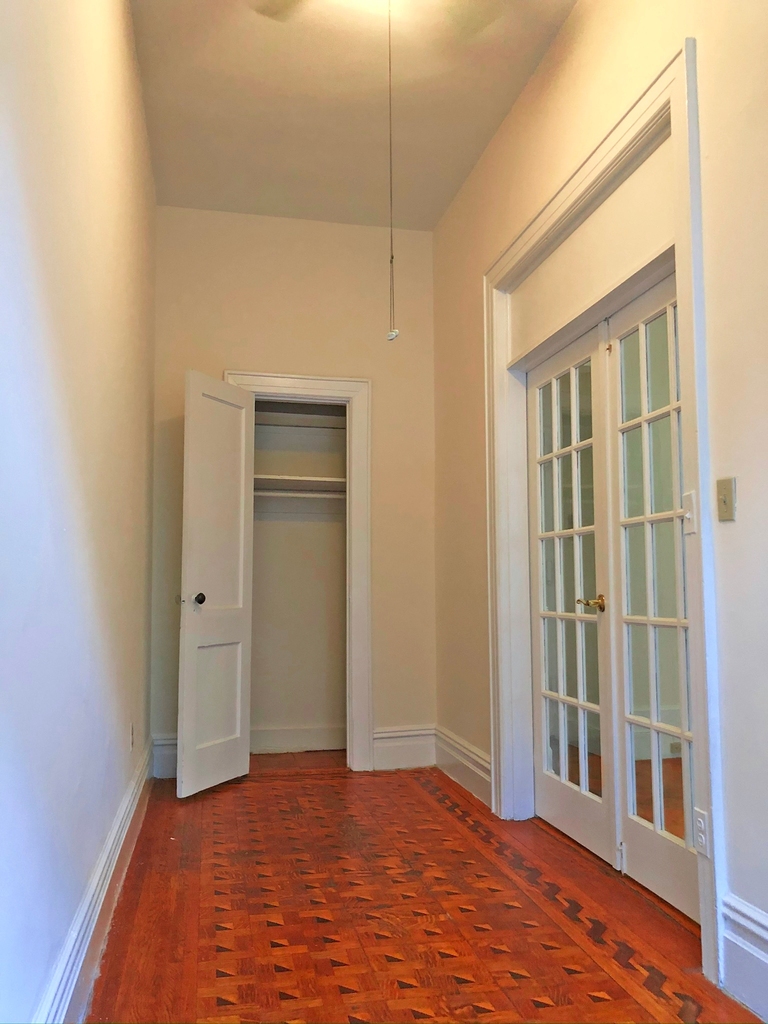 32 West 73rd Street - Photo 10