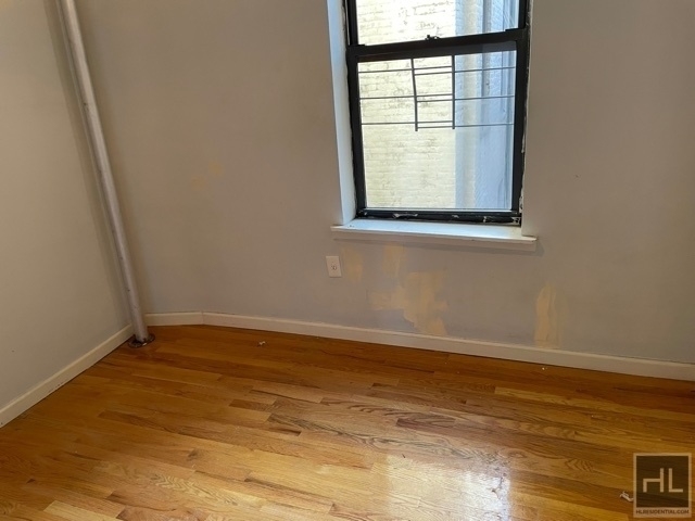 526 Lafayette Avenue - Photo 6