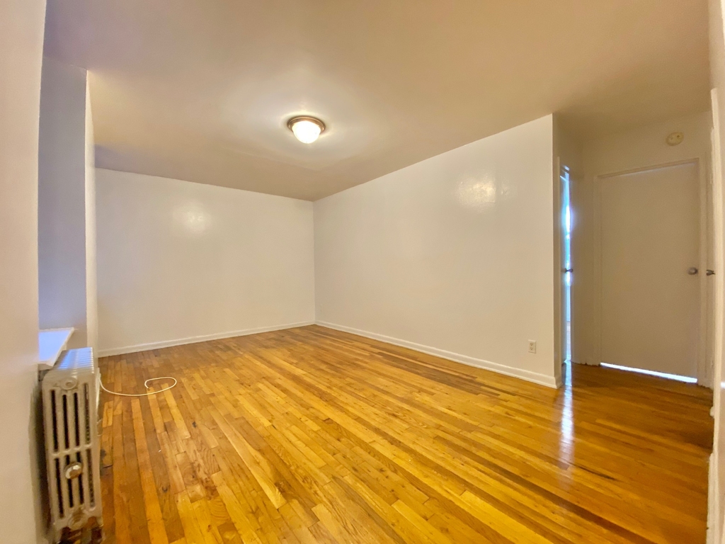 100 Broadway - Photo 5