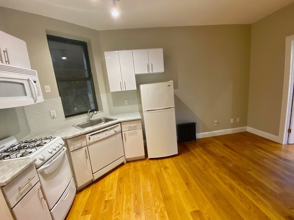 163 Chrystie Street - Photo 1