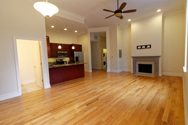 1470 West Carmen Avenue - Photo 3