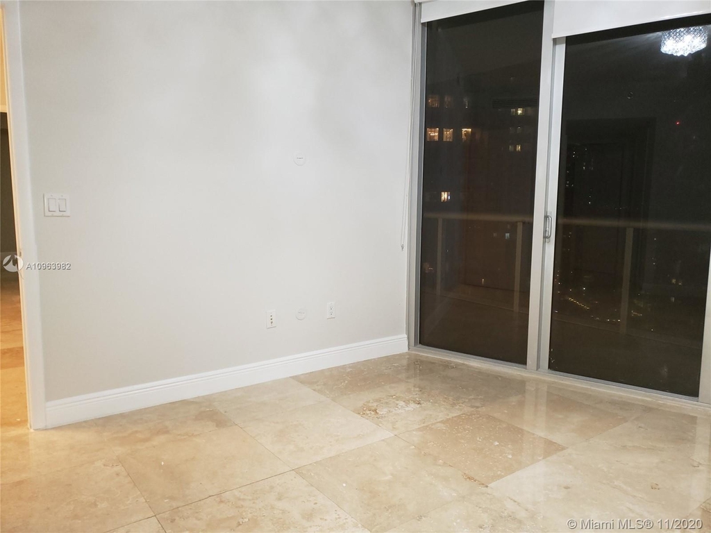 465 Brickell Ave - Photo 5