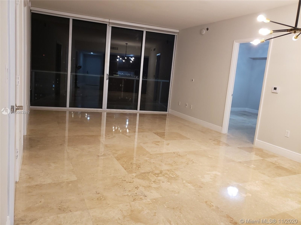 465 Brickell Ave - Photo 7