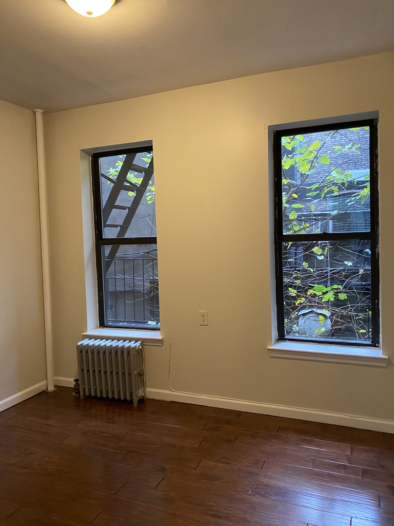 120 West 3rd Street - Photo 8