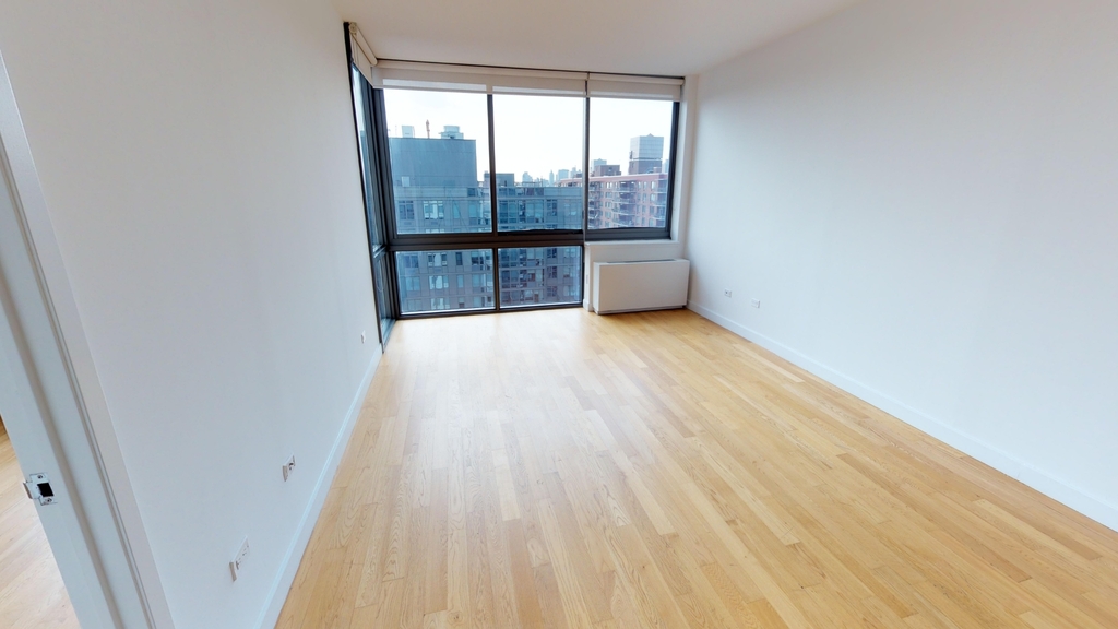 808 Columbus Avenue - Photo 7