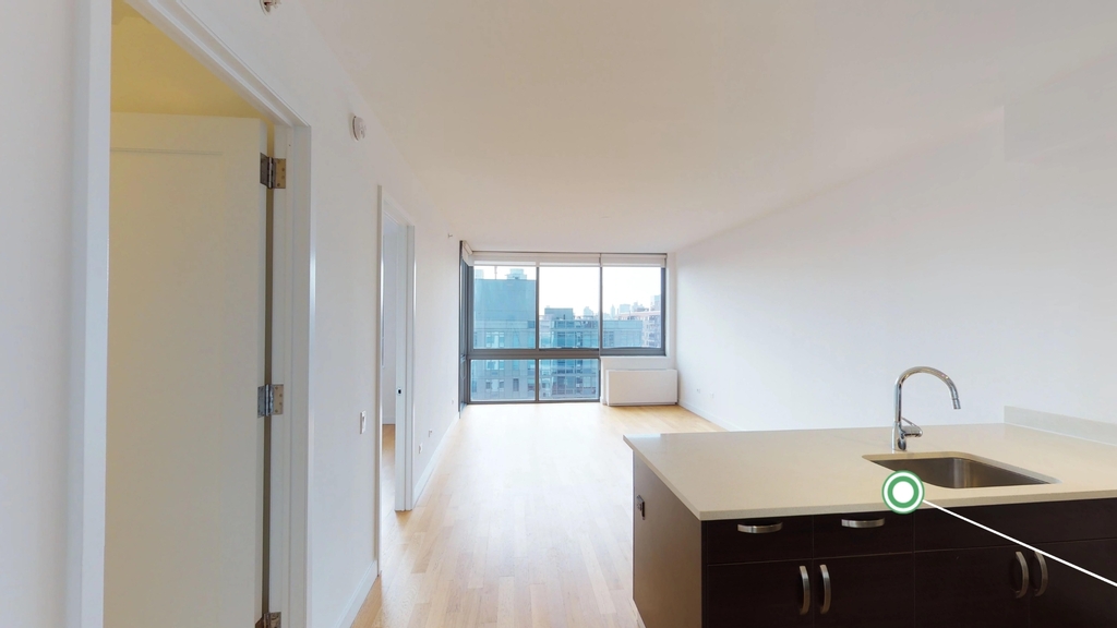 808 Columbus Avenue - Photo 6