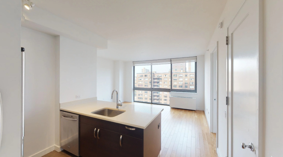 808 Columbus Avenue - Photo 6