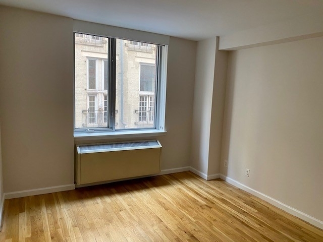 120 West 21st Street - Photo 6