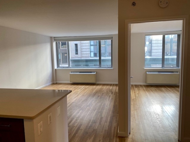 120 West 21st Street - Photo 9