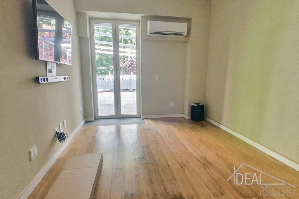 367 5th Avenue - Photo 2