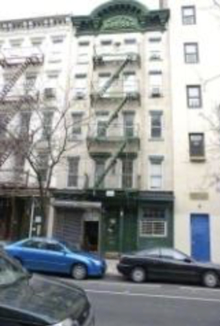 279 East 10th Street - Photo 3