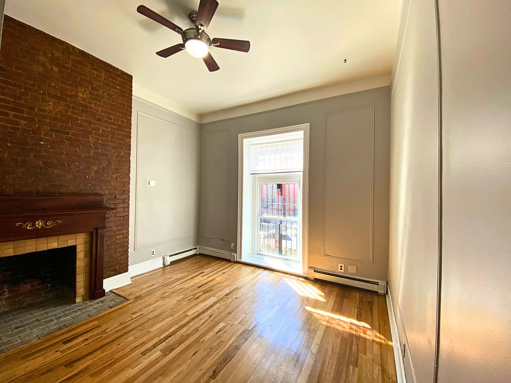 253 West 138th Street - Photo 7