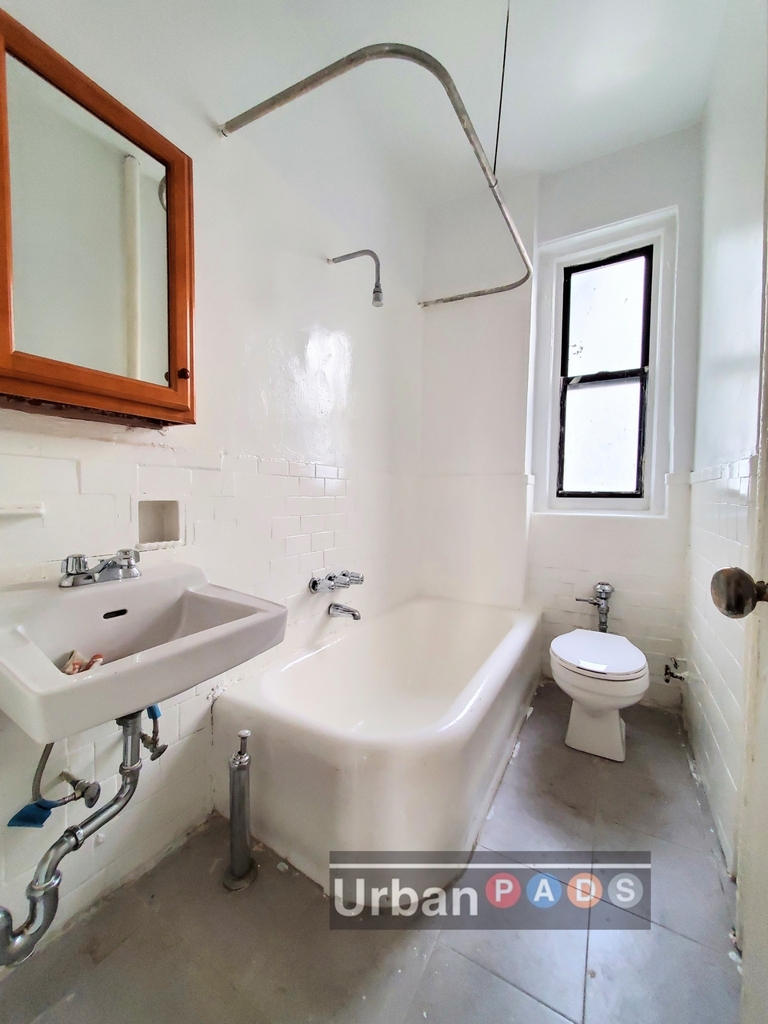 335 Lefferts Avenue - Photo 5