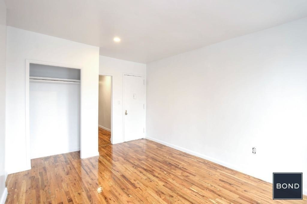 97 Third Avenue - Photo 3