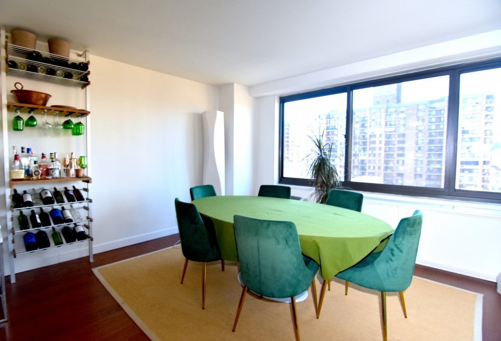 10 West 135th Street - Photo 4