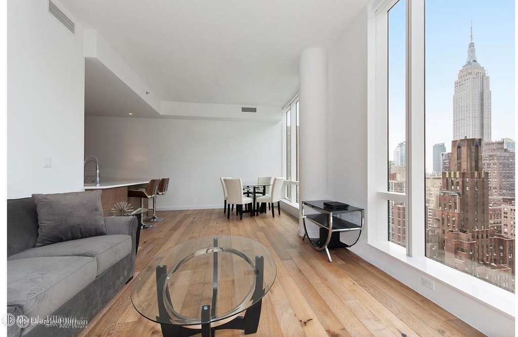 325 Lexington Avenue - Photo 1