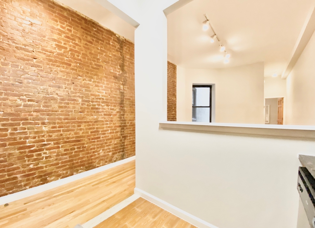 59 West 105th Street - Photo 2