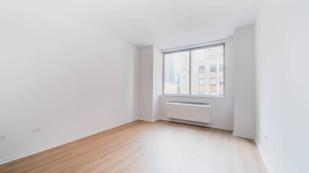 305 West 50th Street - Photo 21