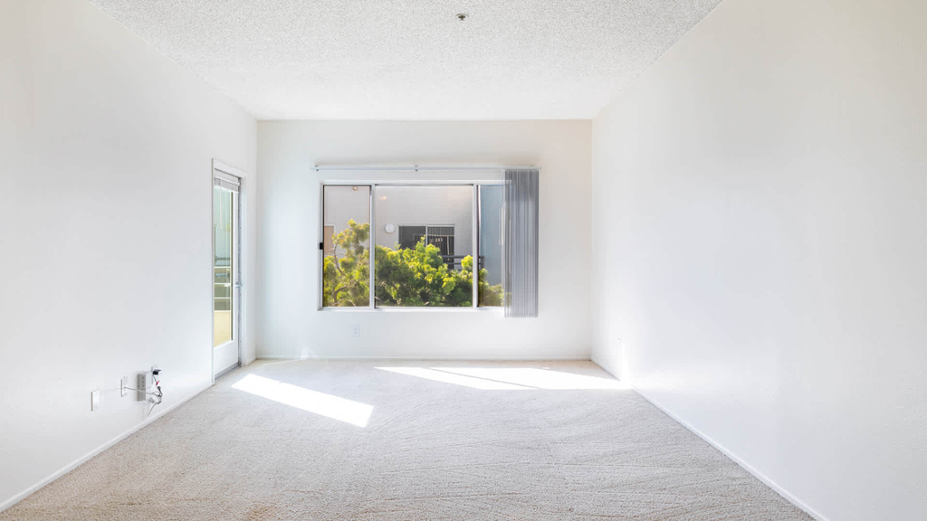 9400 La Tijera Blvd. - Photo 10