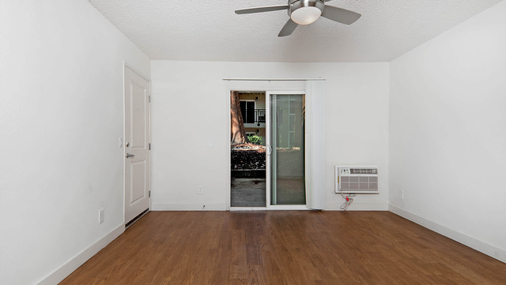 555 E. El Camino Real - Photo 6