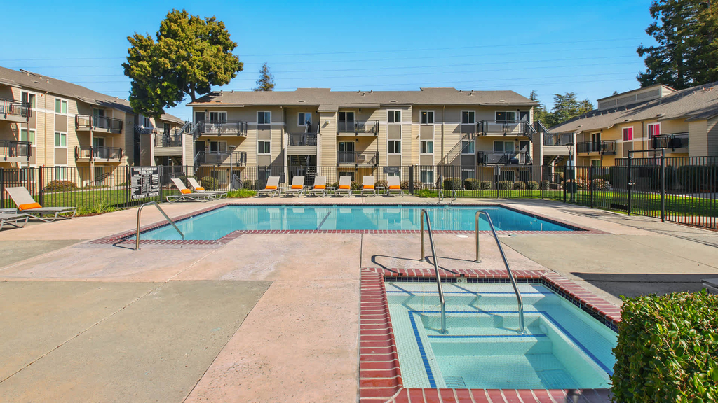 555 E. El Camino Real - Photo 22
