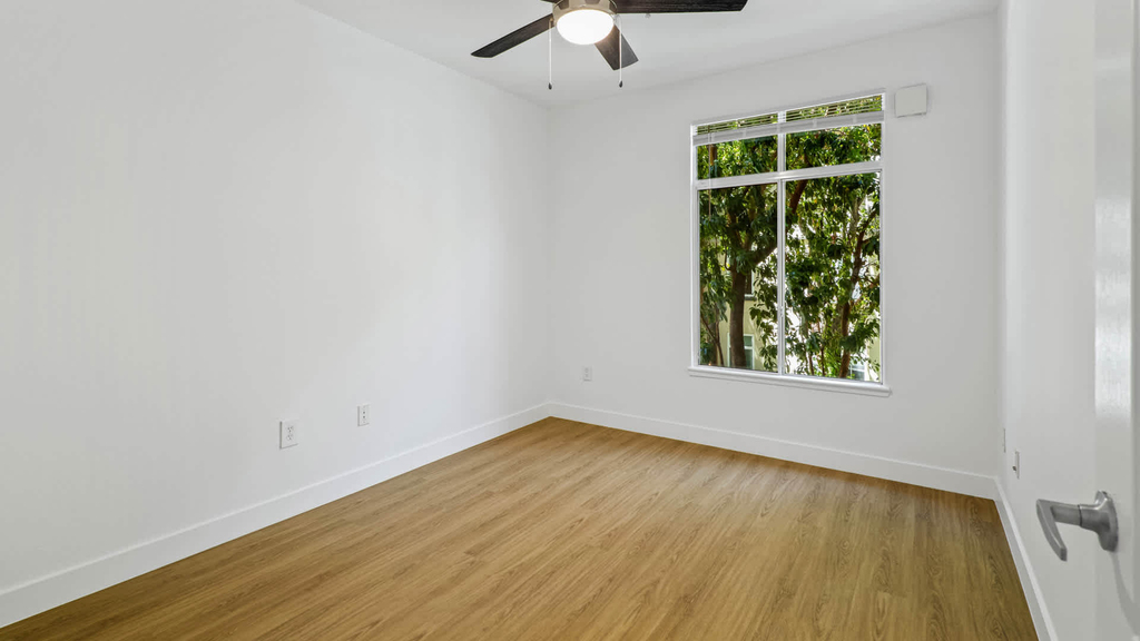 1101 Park Pl. - Photo 36