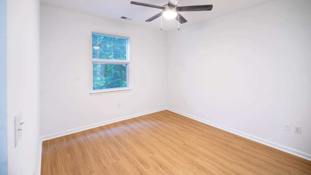 4411 Dixie Hill Rd. - Photo 38
