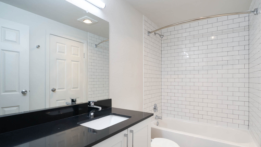 14629 N.e. 37th Pl. - Photo 9