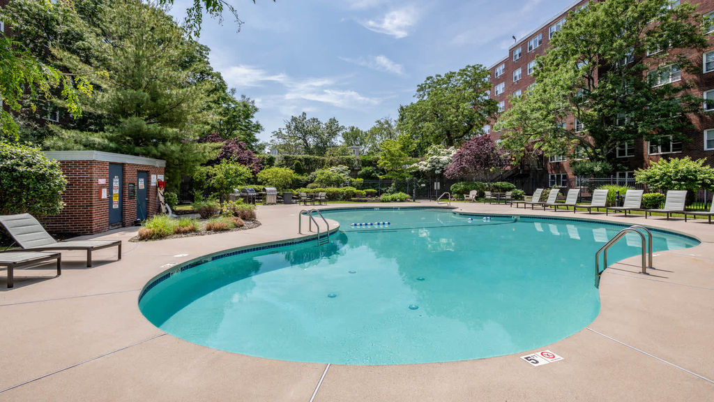 205 Walden St - Photo 7