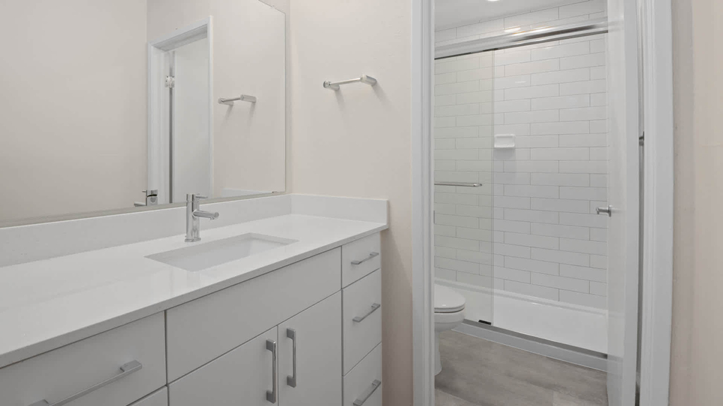 1080 Carolan Avenue - Photo 12
