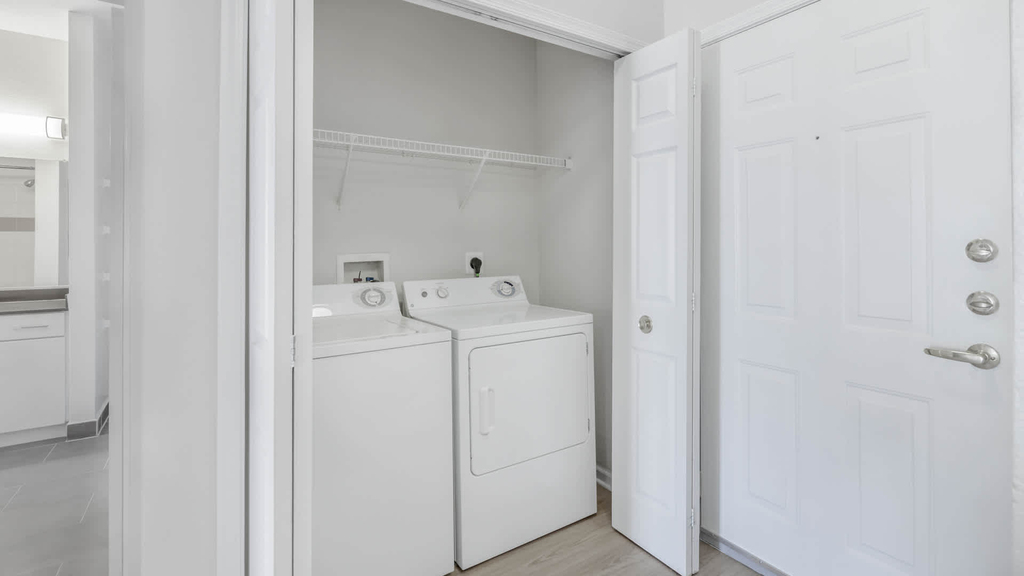 3700 Richmond Hwy - Photo 15