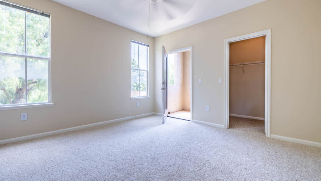 24905 Magic Mountain Parkway - Photo 74