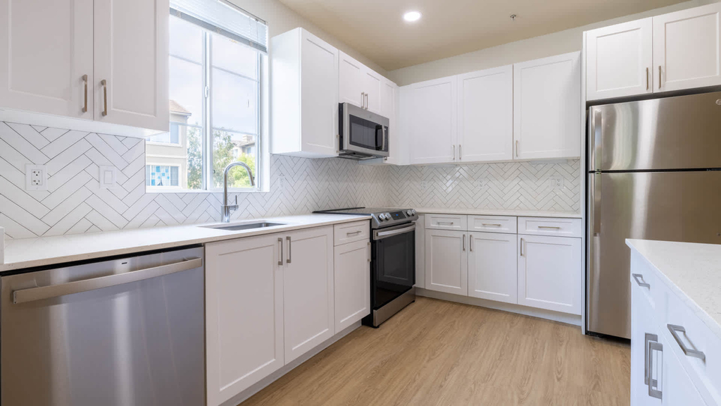 24905 Magic Mountain Parkway - Photo 64