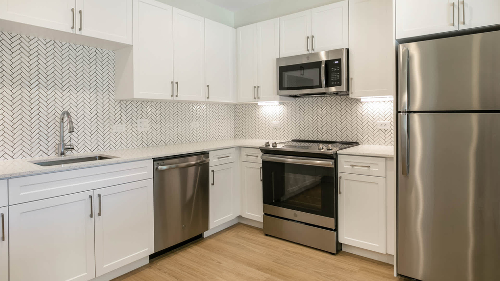 24905 Magic Mountain Parkway - Photo 8