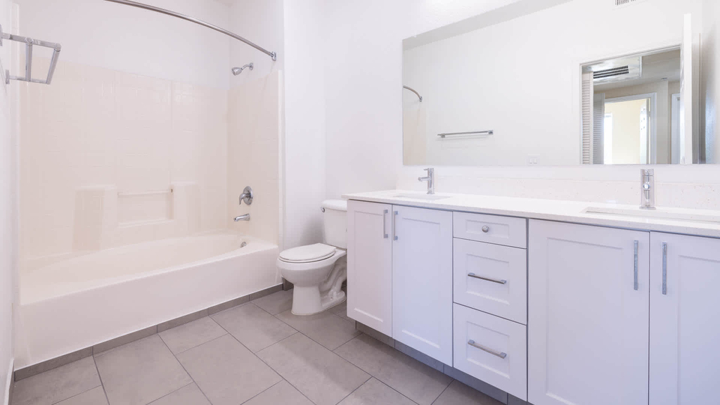 24905 Magic Mountain Parkway - Photo 21