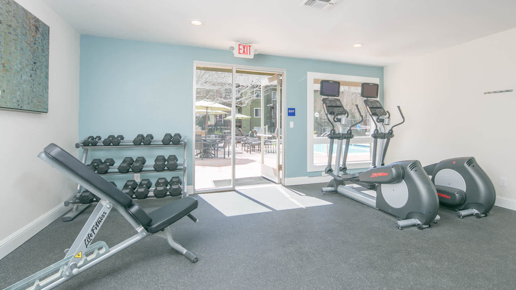 325 Union Avenue - Photo 8