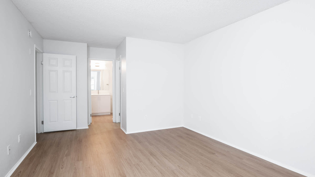 9904 Kika Court - Photo 12