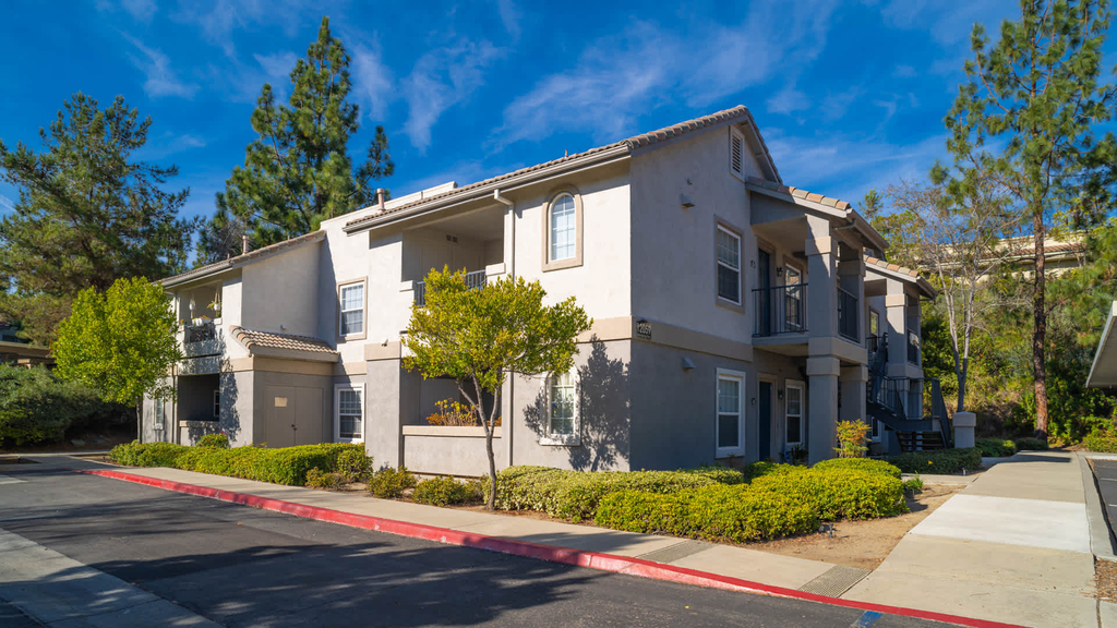 12435 Heatherton Court - Photo 0