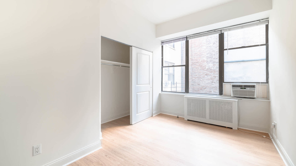 228 West 71st Street - Photo 22