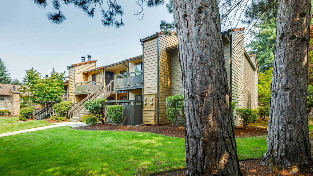4277 148th Ave. N.e. - Photo 1