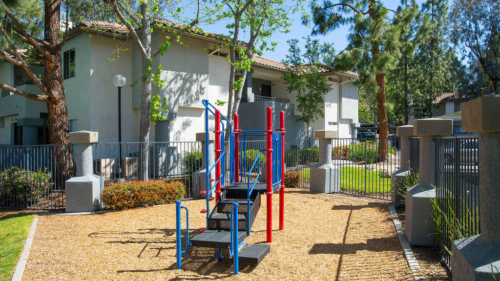 5325 Oak Park Lane - Photo 3