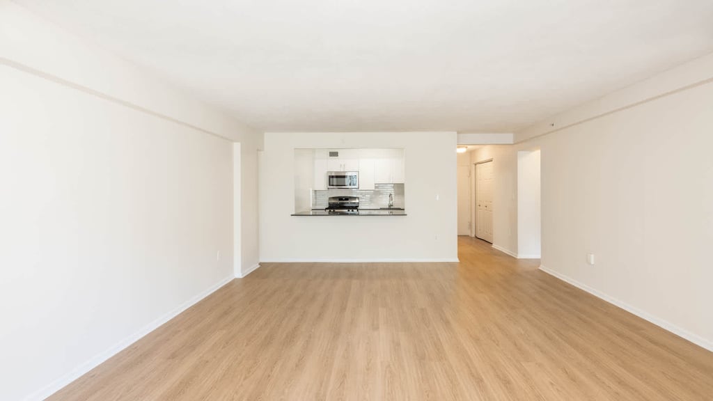 1 Emerson Place Suite 8n - Photo 2