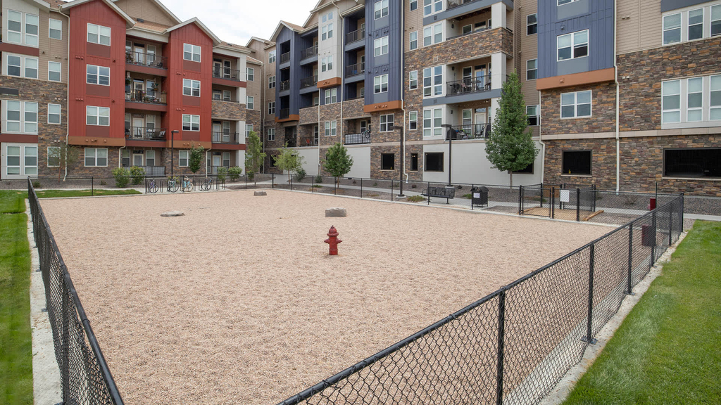 2311 Park Centre Dr - Photo 44