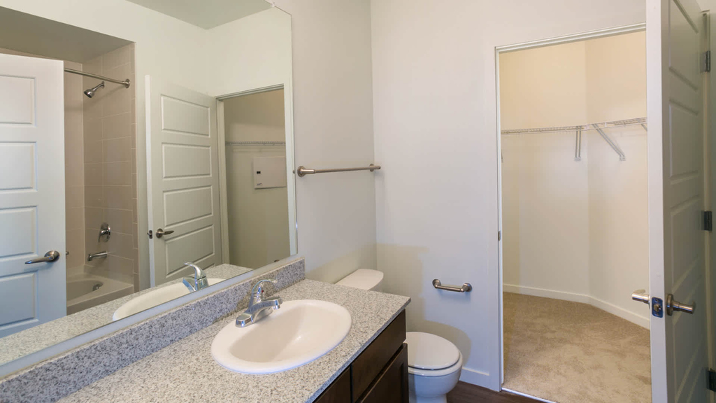 2311 Park Centre Dr - Photo 21