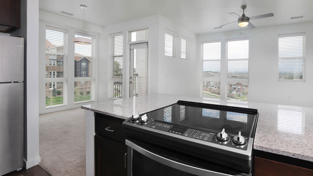 2311 Park Centre Dr - Photo 7