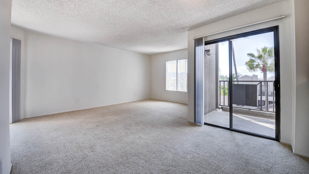 201 W. Fairview - Photo 8