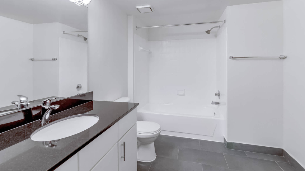 2501 Porter St. Nw - Photo 15